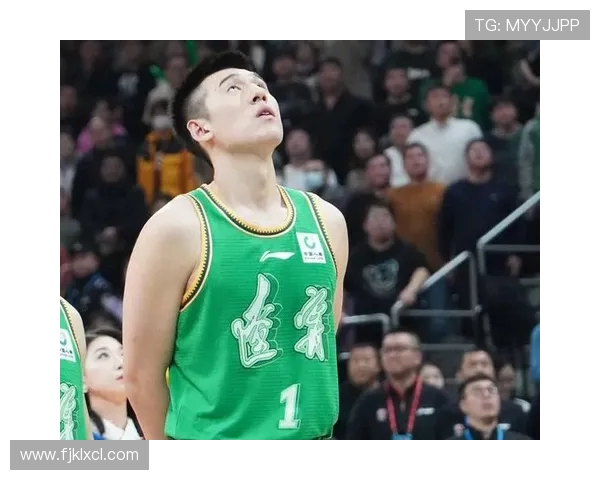 中国男篮赵畇：替补球员精彩表现为球队增添强大动力